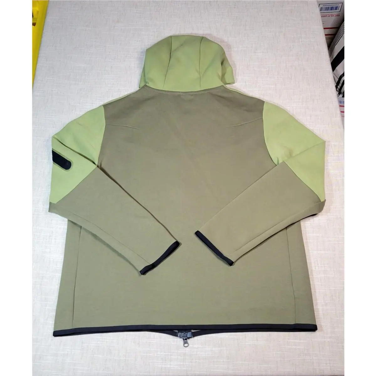 Nike clothing - CU4489-334 - CU4489-334 - Olive Green 0