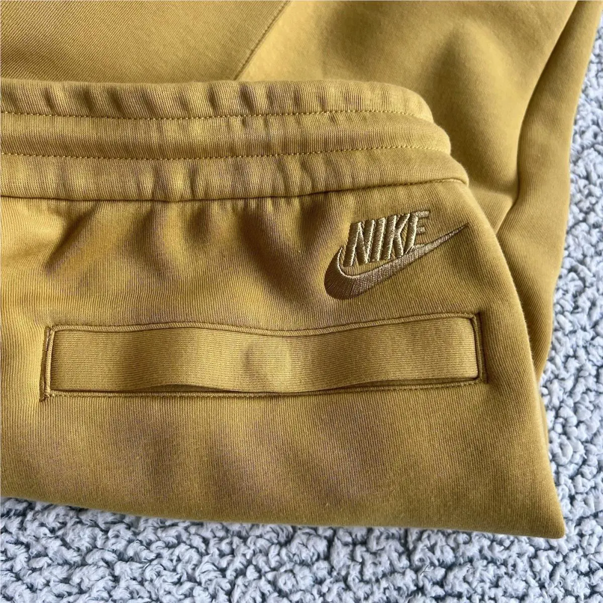 Nike clothing - Nike PSG Tech - PSG Tech - FQ7796725 - Yellow 17