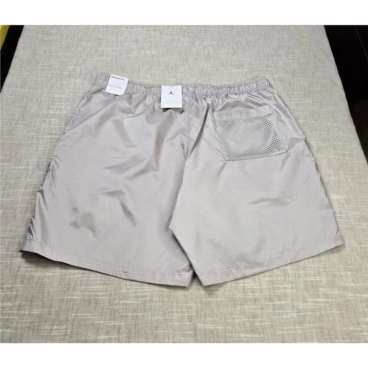 Nike clothing - Maroon Red Beige Black 9