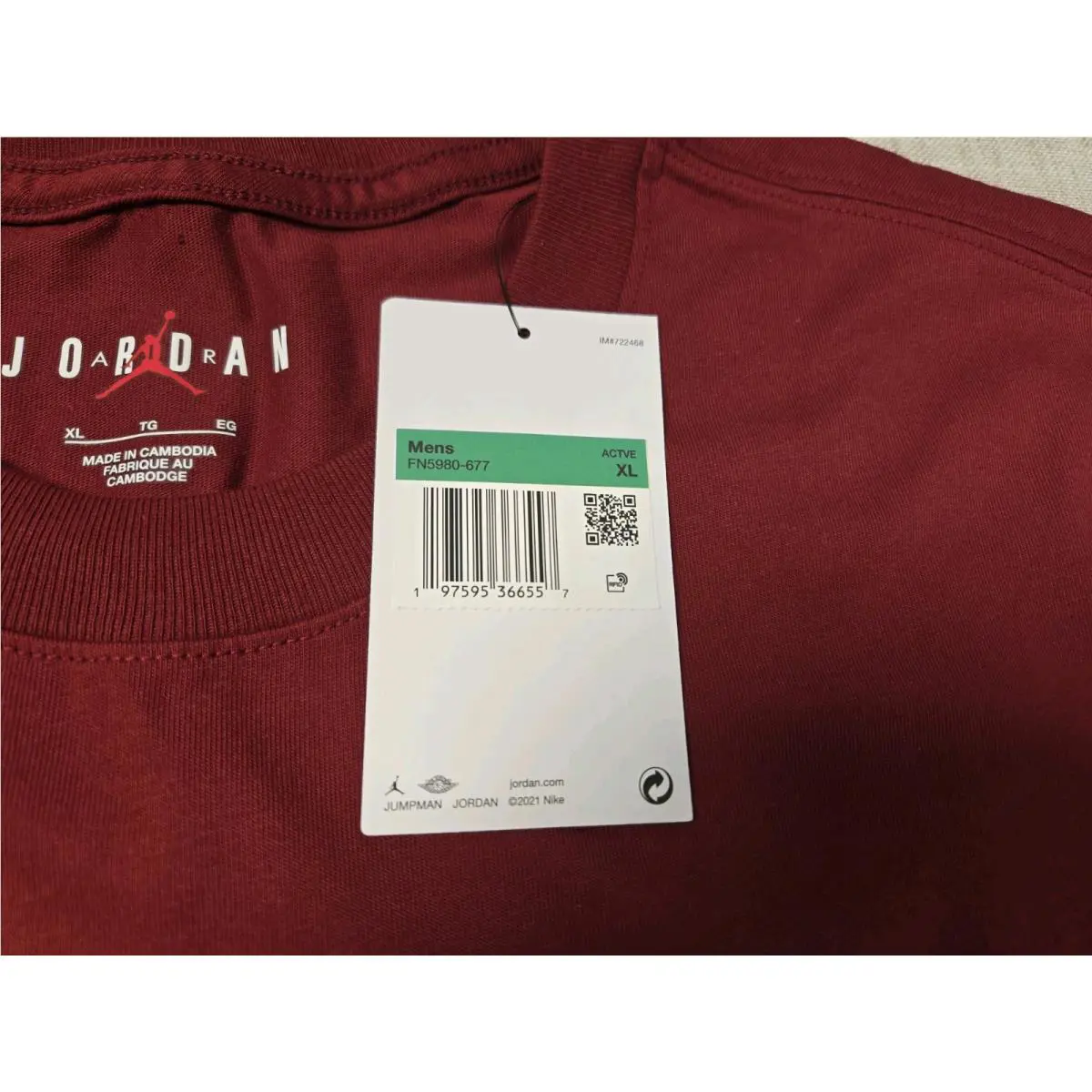 Nike clothing - Maroon Red Beige Black 13