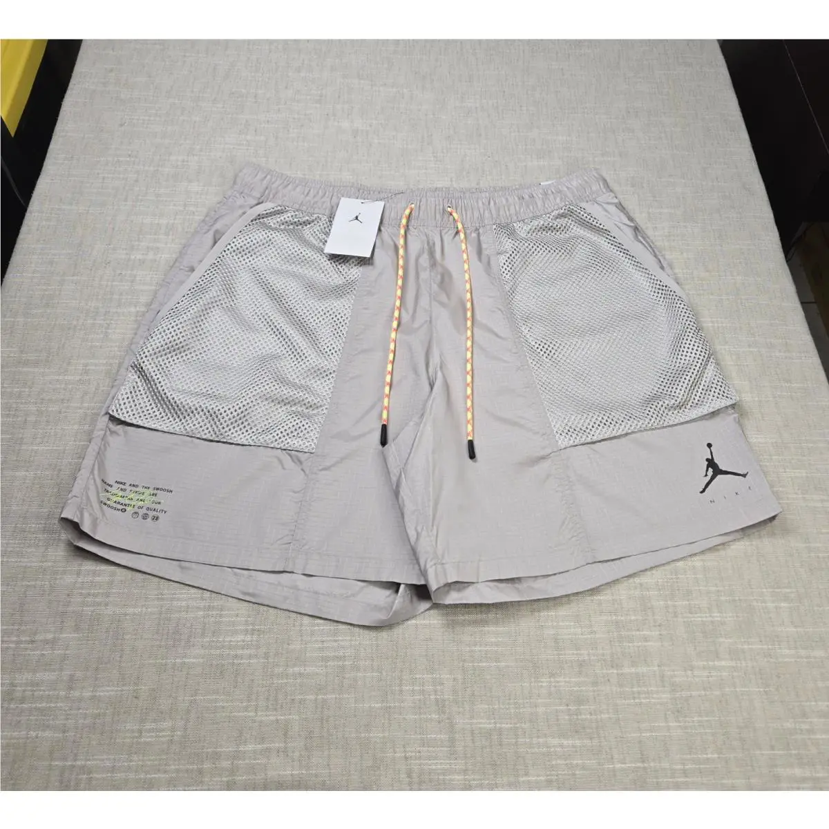 Nike clothing - Maroon Red Beige Black 1