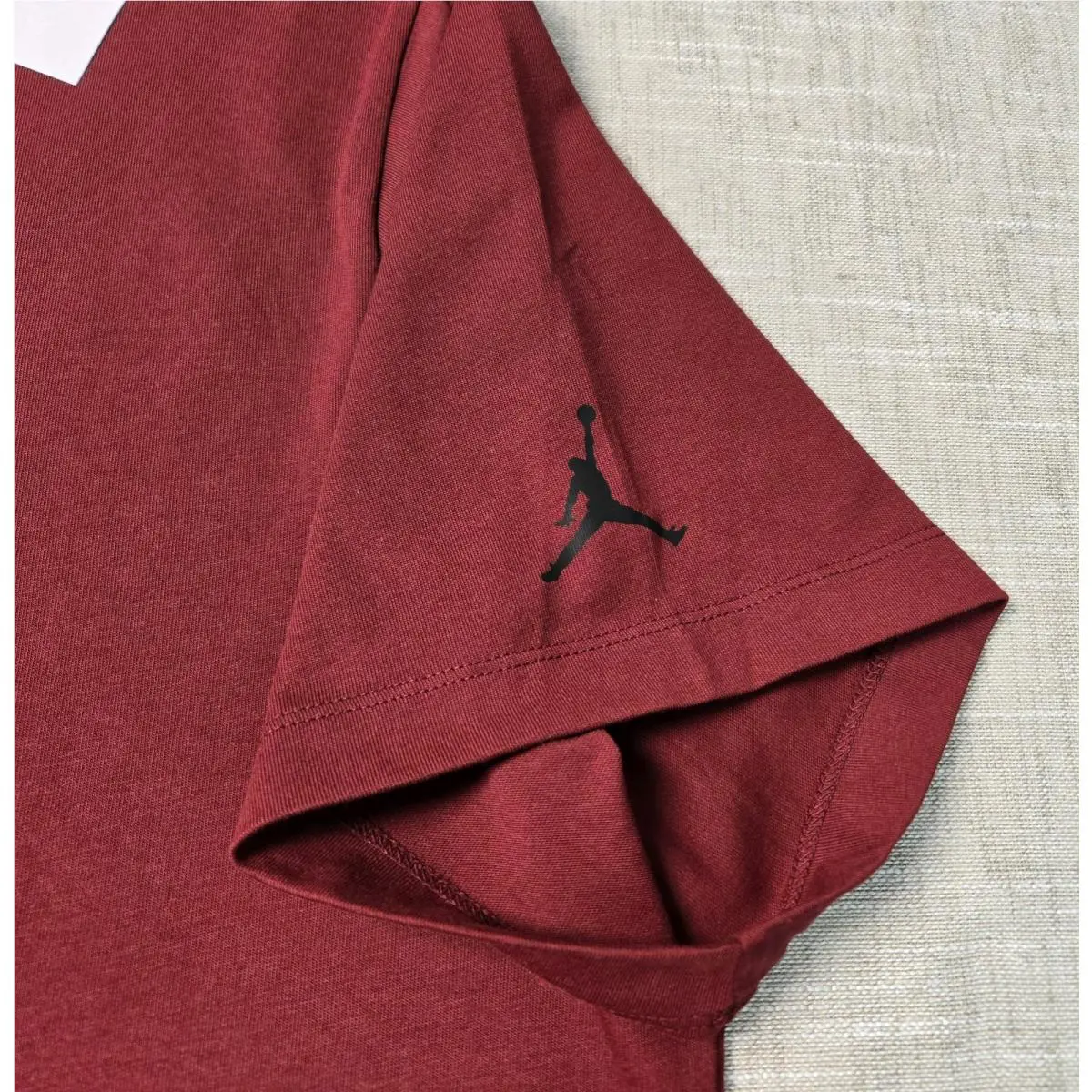Nike clothing - Maroon Red Beige Black 3