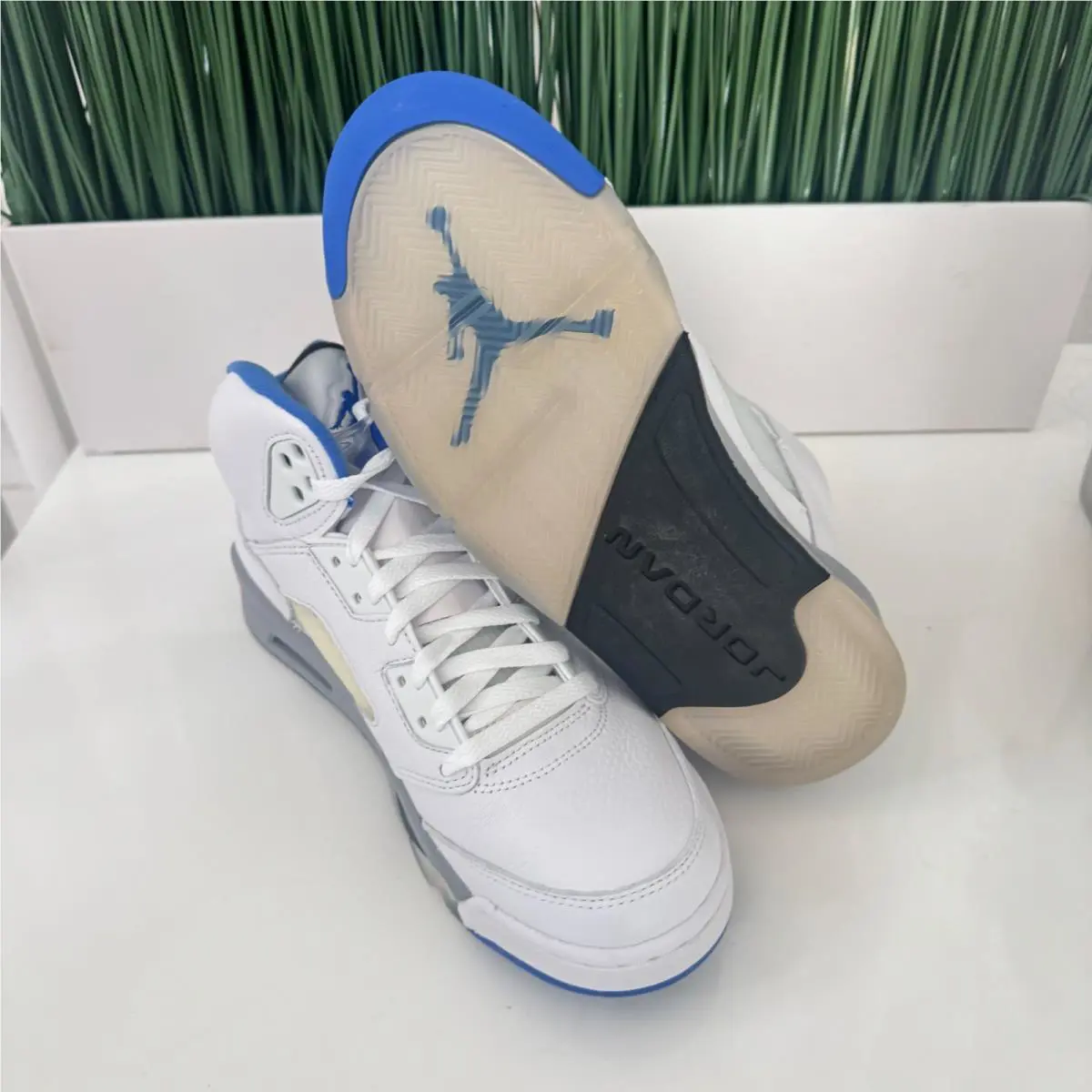 Nike shoes - Air Jordan 5 - Air - DD0587-140 - White 5