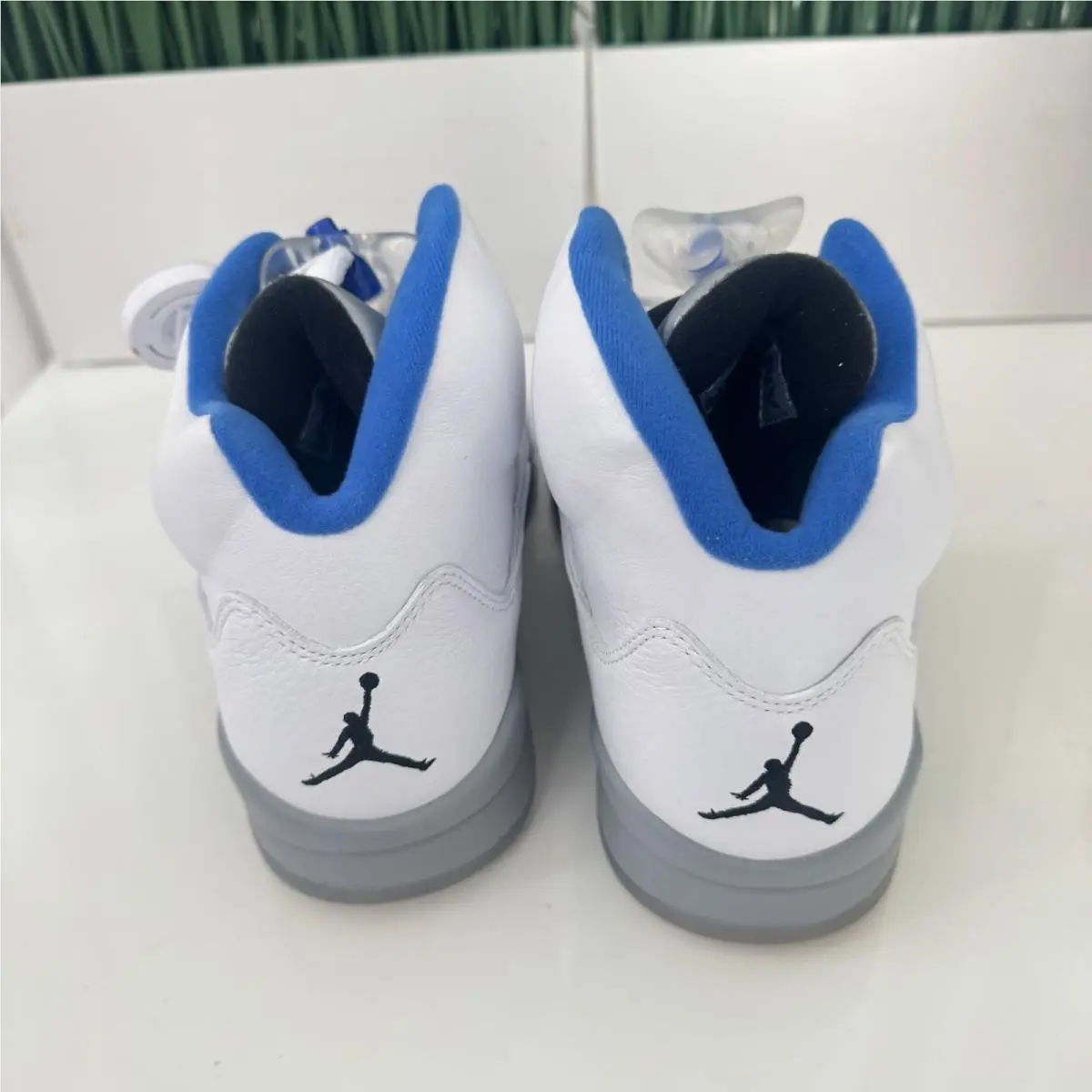 Nike shoes - Air Jordan 5 - Air - DD0587-140 - White 4