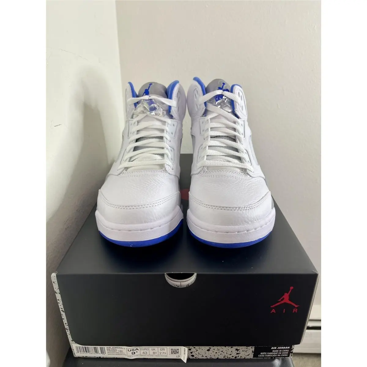 Nike shoes - Air Jordan 5 - Air - DD0587-140 - White 0