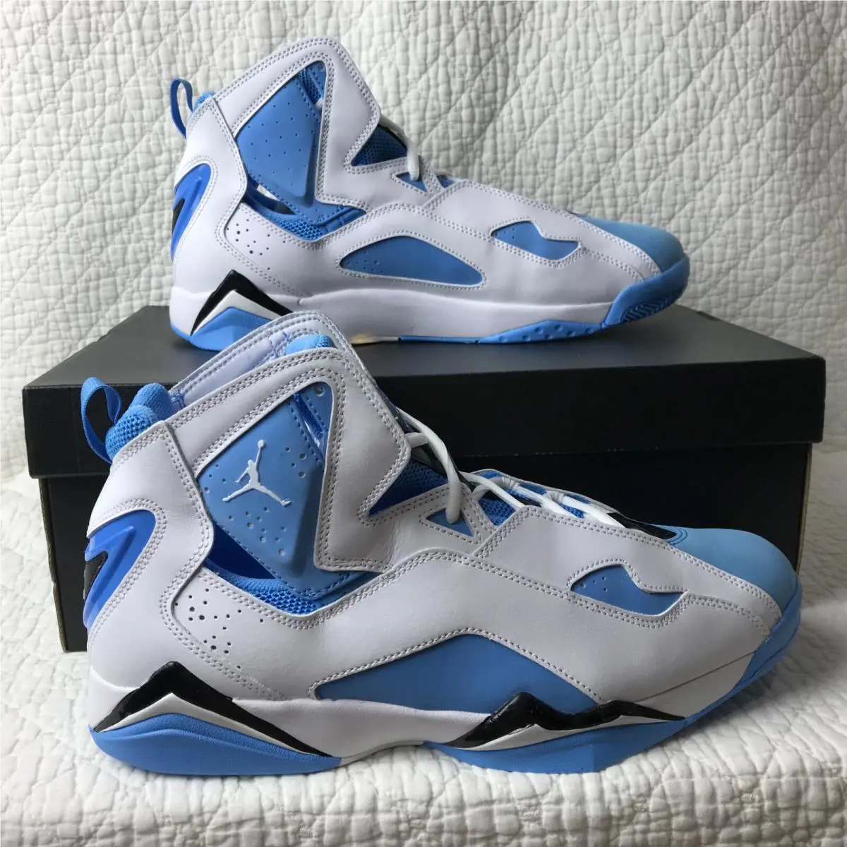 Nike shoes - Jordan True Flight - True Flight - 342964-140 - White University blue black 0