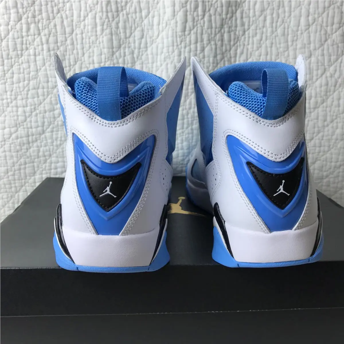 Nike shoes - Jordan True Flight - True Flight - 342964-140 - White University blue black 4