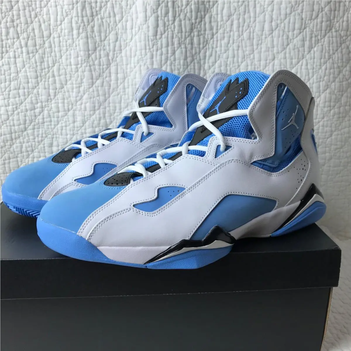 Nike shoes - Jordan True Flight - True Flight - 342964-140 - White University blue black 5