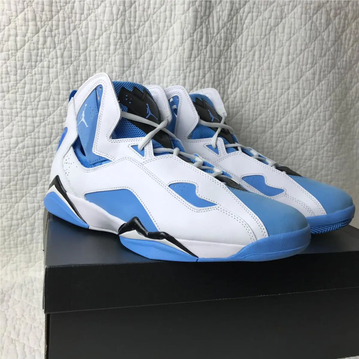 Nike shoes - Jordan True Flight - True Flight - 342964-140 - White University blue black 7