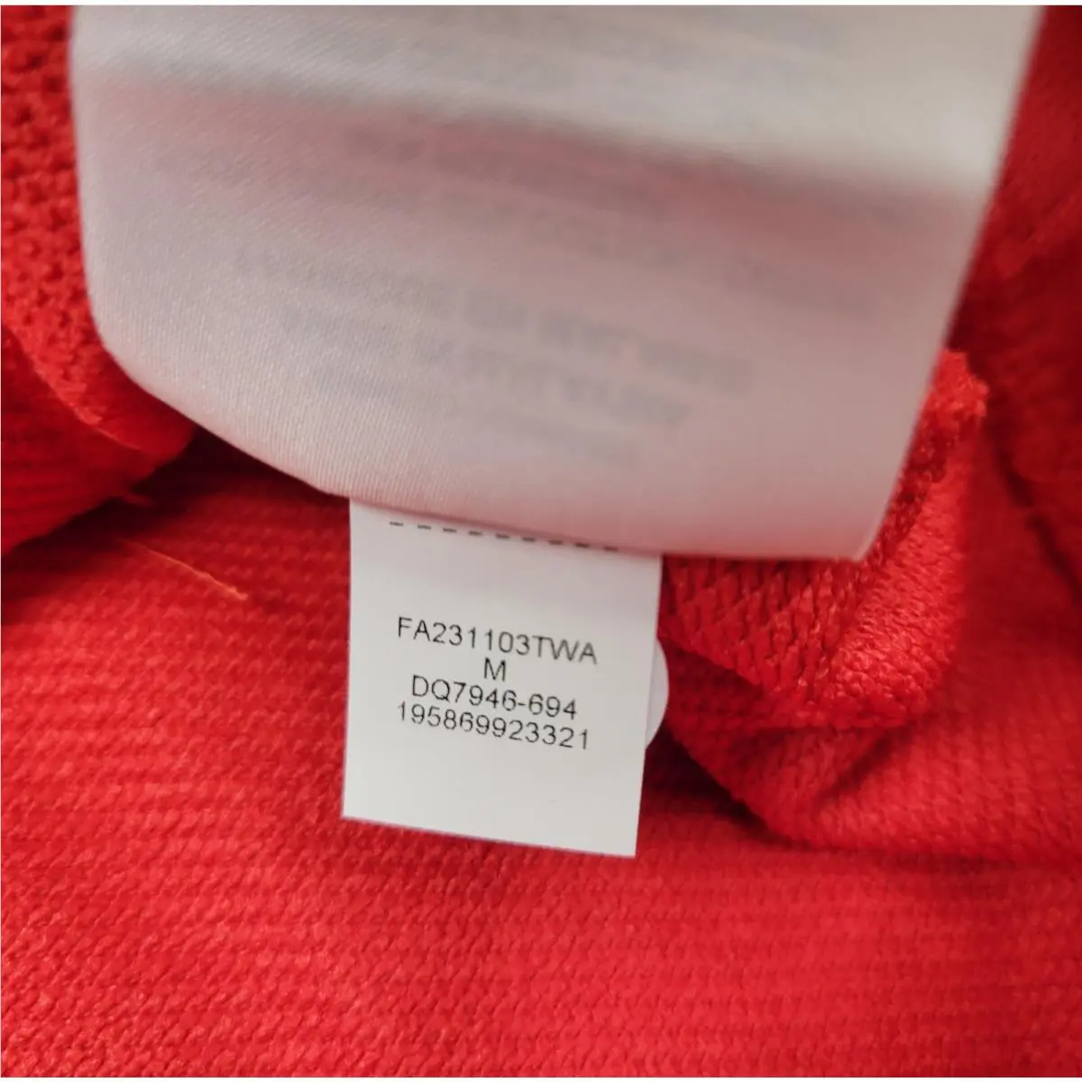 Nike clothing - DQ7946-694 - DQ7946-694 - Red Black 9