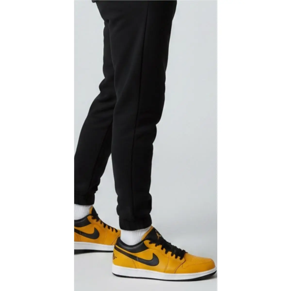 Nike shoes - Air Jordan 1 - Air - 553558-700 - Gold/Black 4