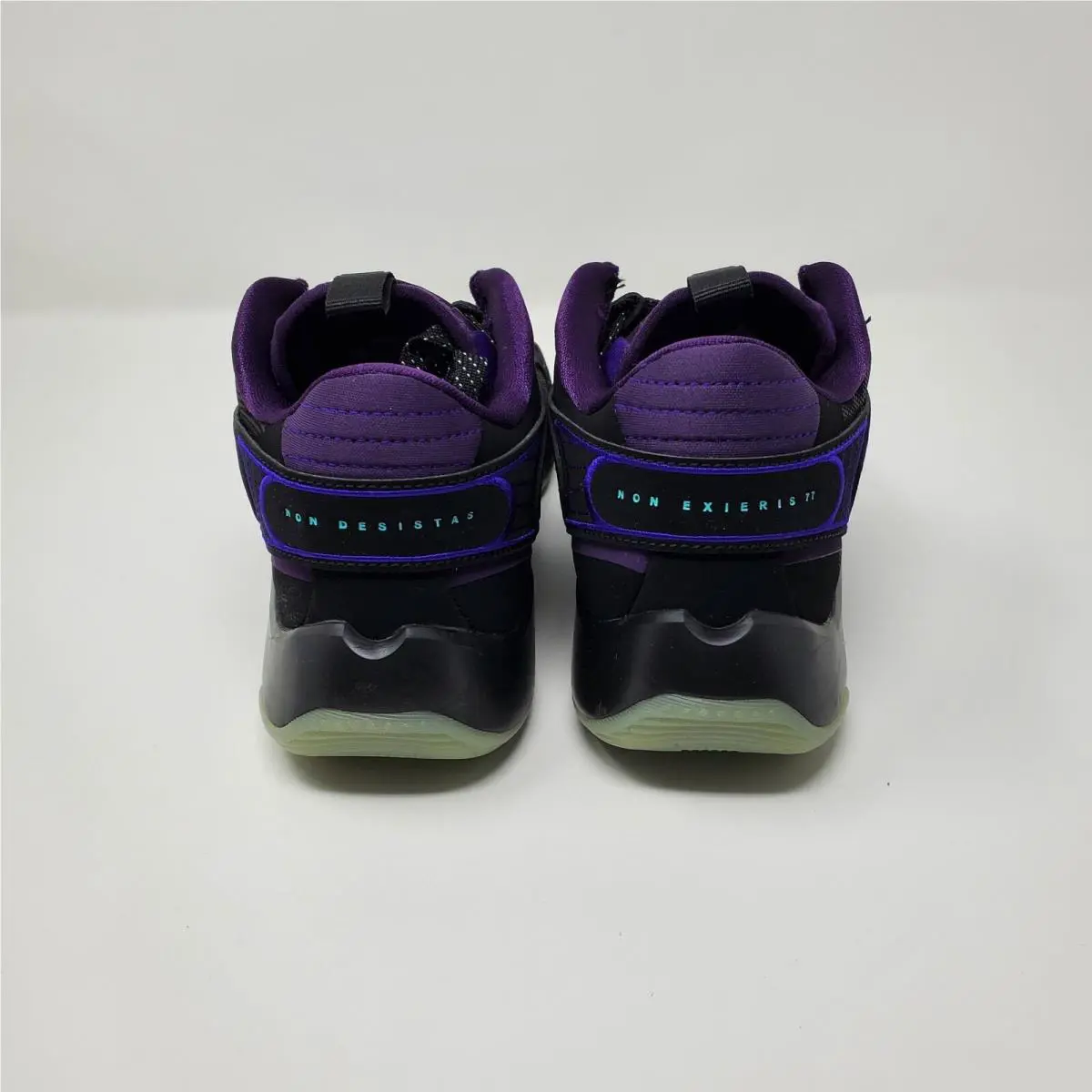 Nike shoes - Black 1