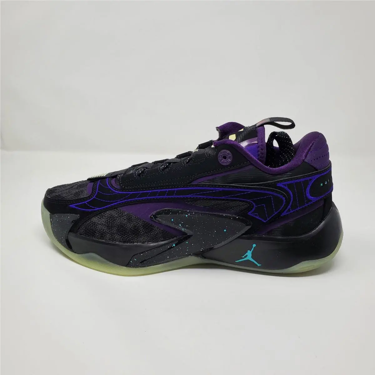 Nike shoes - Black 3