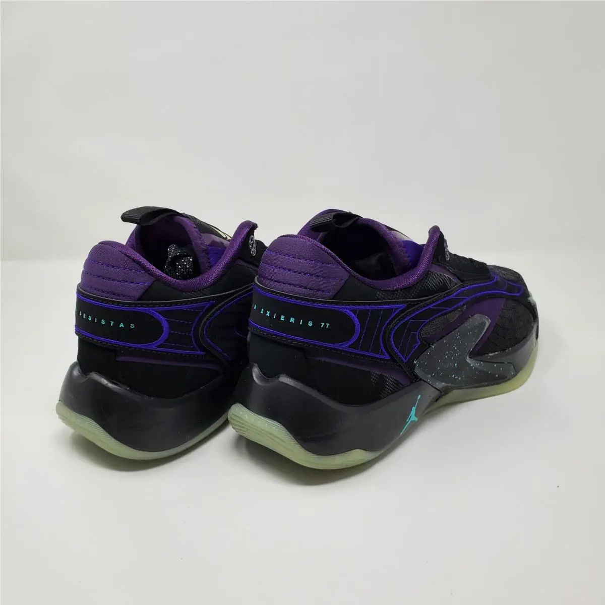 Nike shoes - Black 5