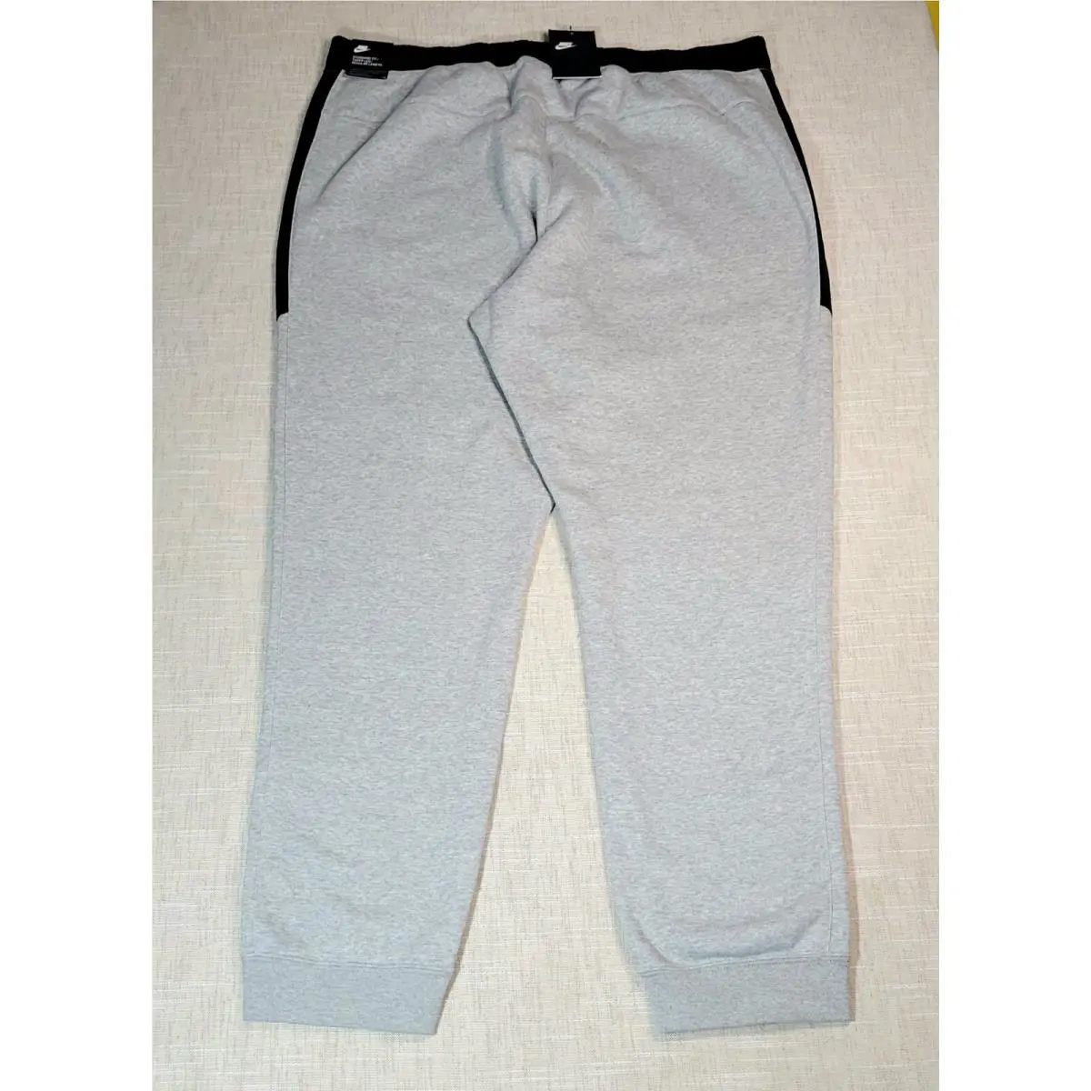 Nike clothing - DC2558-063 - DC2558-063 - Gray Black 1