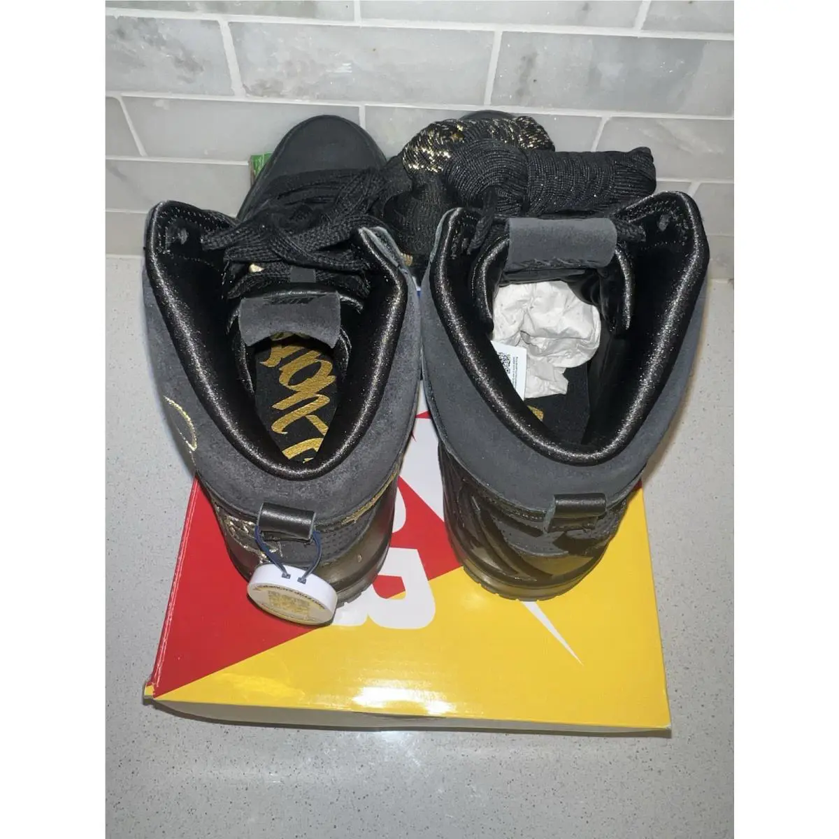 Nike shoes - Nike Dunk SB - Dunk - DH7755-001 - Black, Manufacturer: Black/Metallic Gold/Black 3