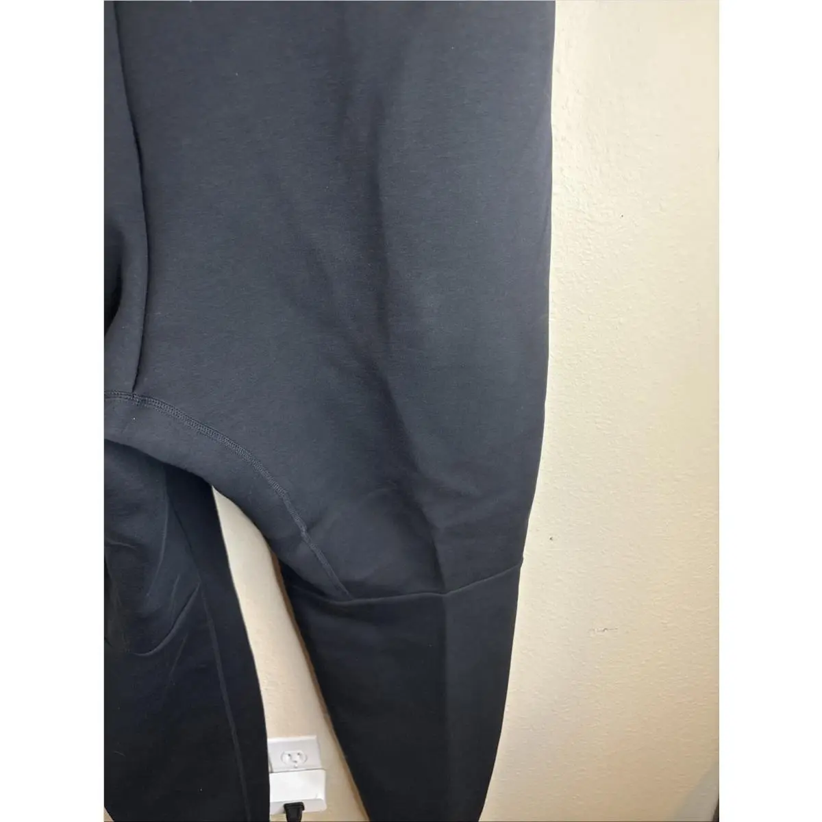 Nike clothing - Black 4