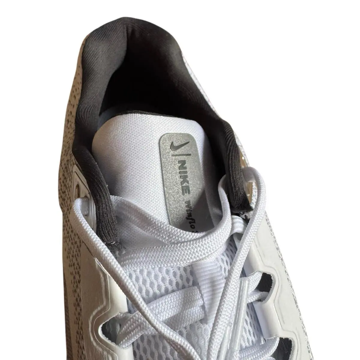 Nike shoes - Air Winflo 11 - Air Winflo - Fj9509102 - White /Metallic Silver (UPC: 0197600696037) 9
