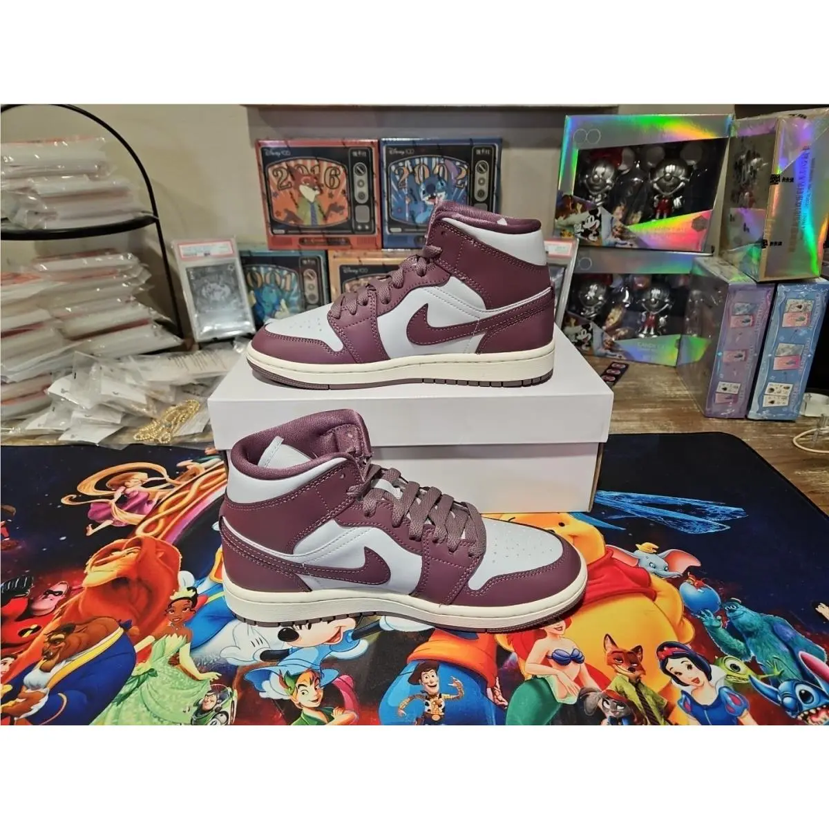 Nike shoes - Air Jordan 1 Mid - Air Mid - BQ6472-050 - Purple 0