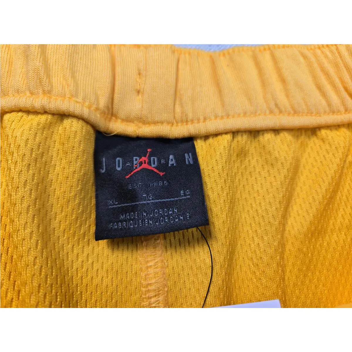 Nike clothing - White Black Yellow 13