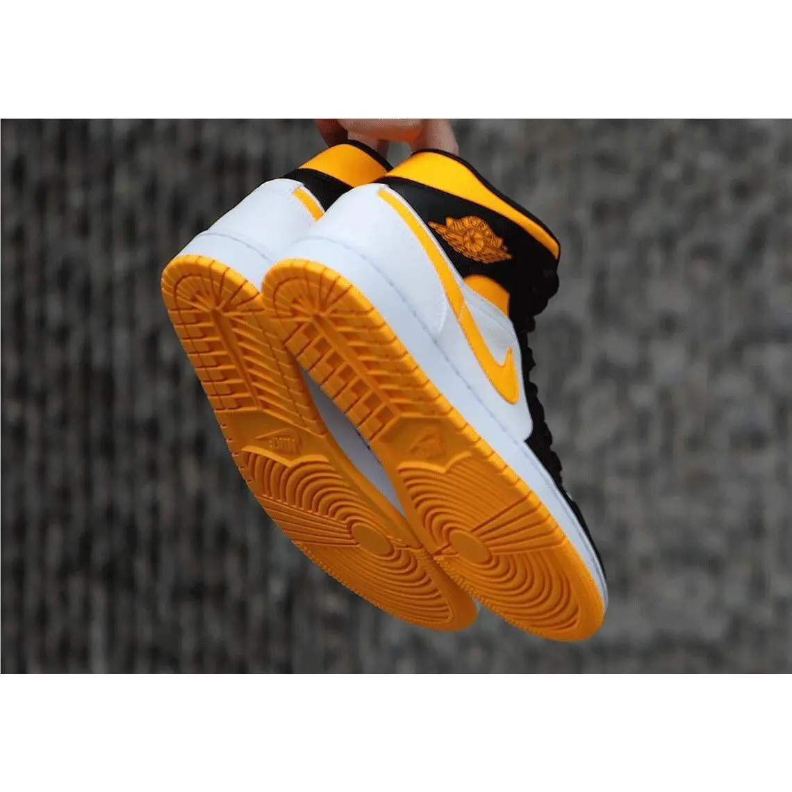 Nike shoes - Yellow 8