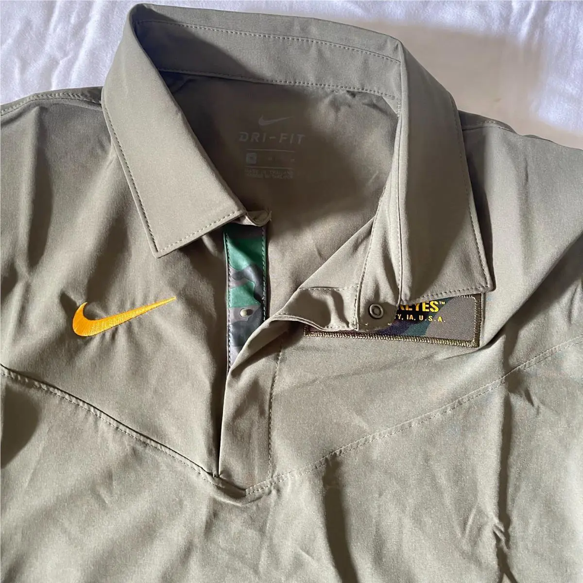 Nike clothing - Nike Dri-Fit On Field - Field - Army Green 3