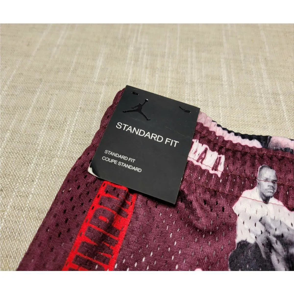Nike clothing - NIKE Air Jordan GFX - Air GFX - AO9585-681 - Maroon Red White 7