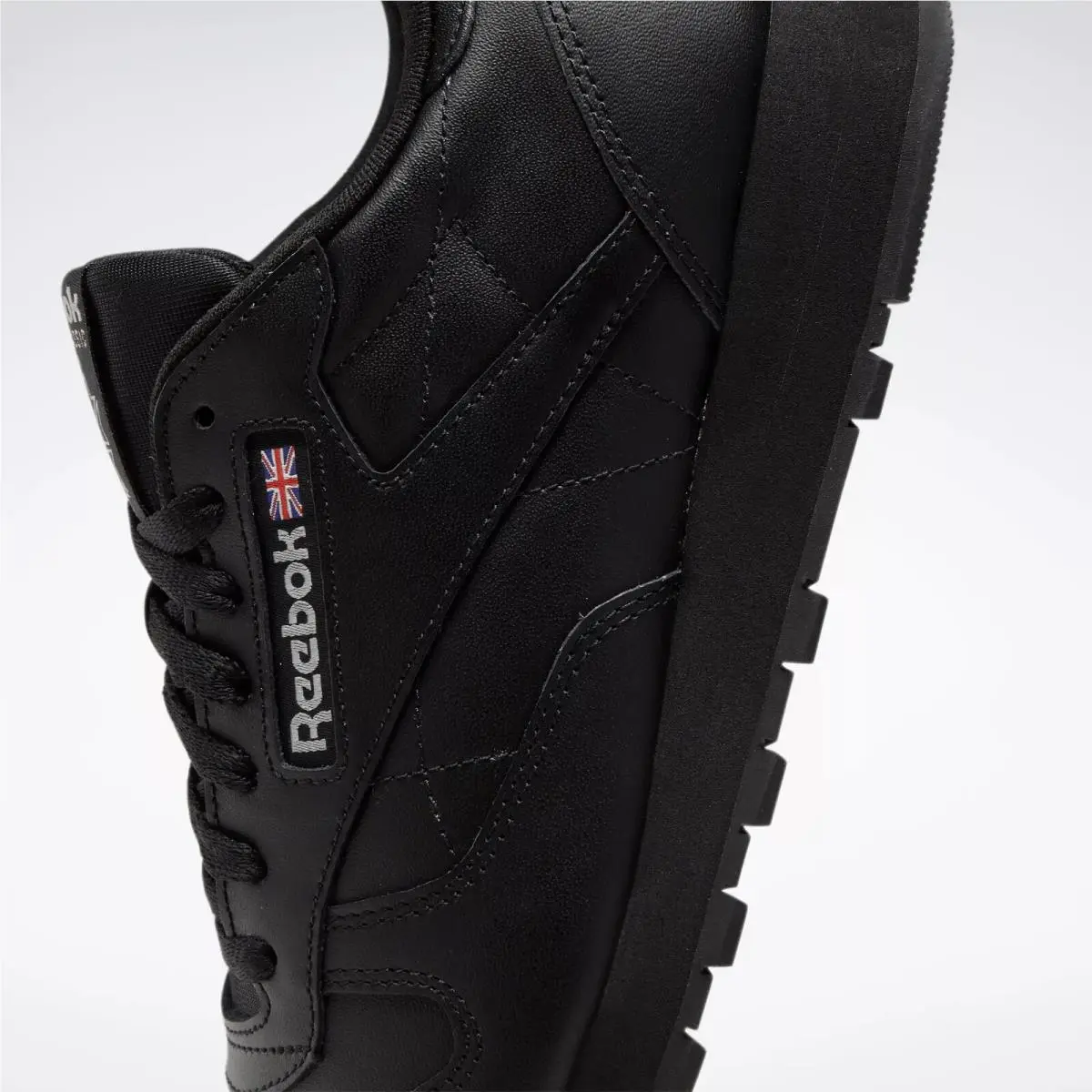 Reebok shoes - Reebok Classic - Classic - 100008494 - Black 16