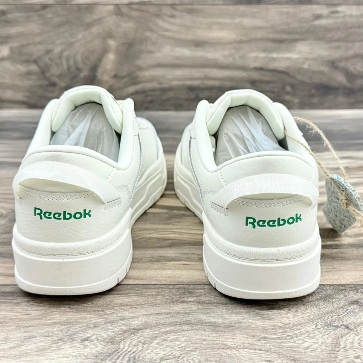 Reebok shoes - White 5