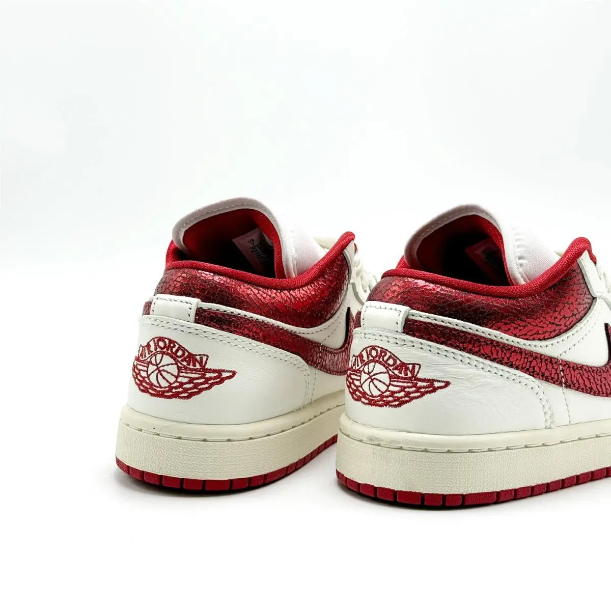 Nike shoes - Air Jordan 1 Low SE - HJ9338-106 - Red 2