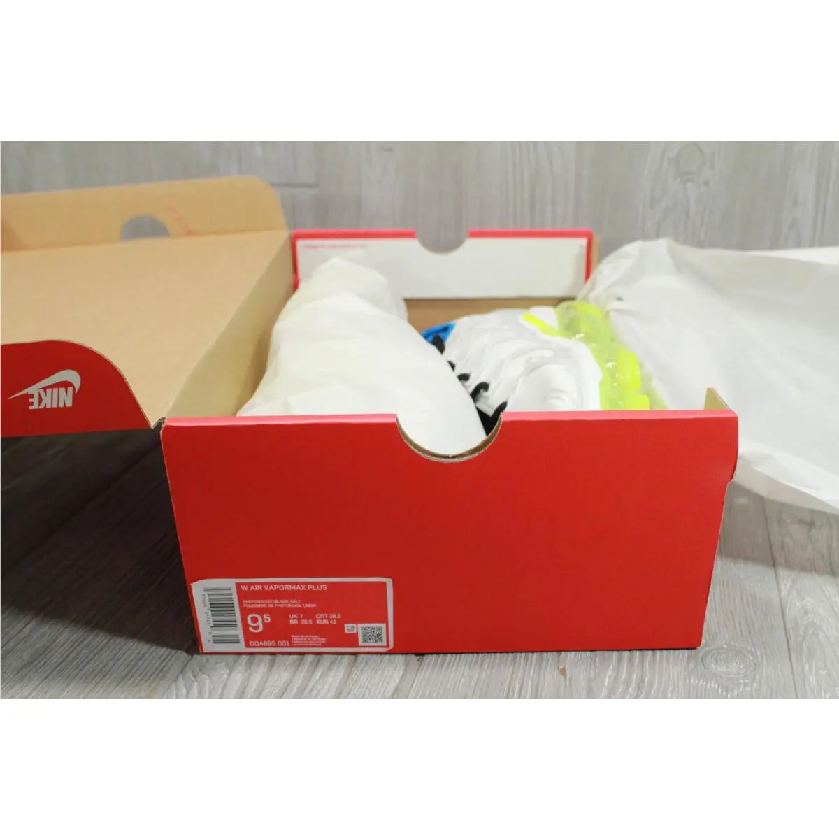 Nike shoes - DQ4695001 - DQ4695-001 - White 2