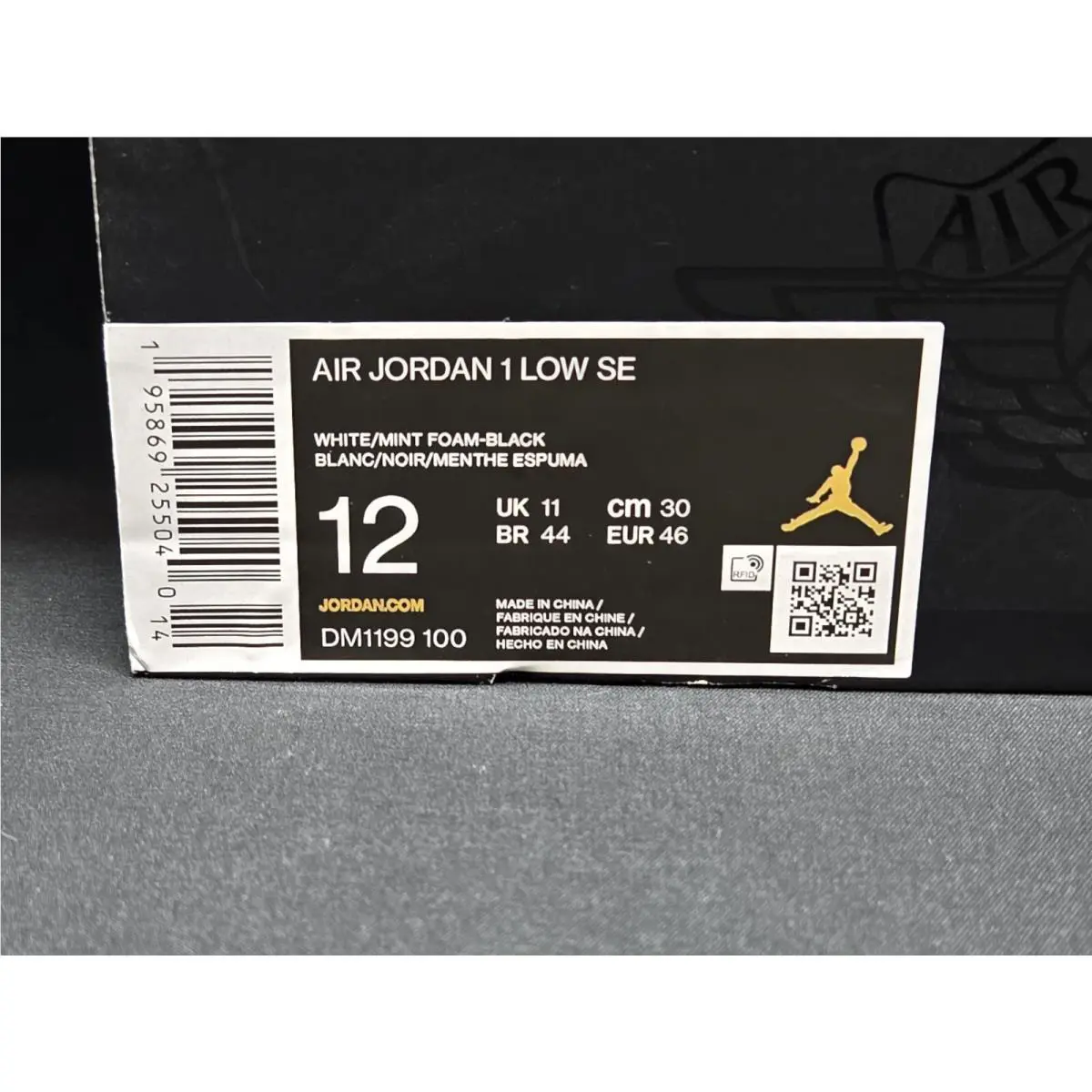 Nike shoes - White 9