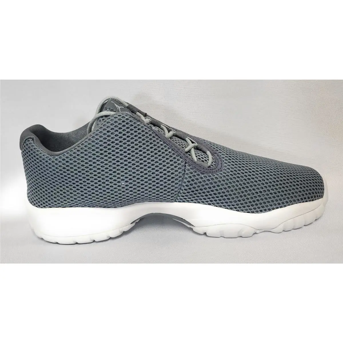 Nike shoes - Air Jordan Future - Air Future - Gray 3