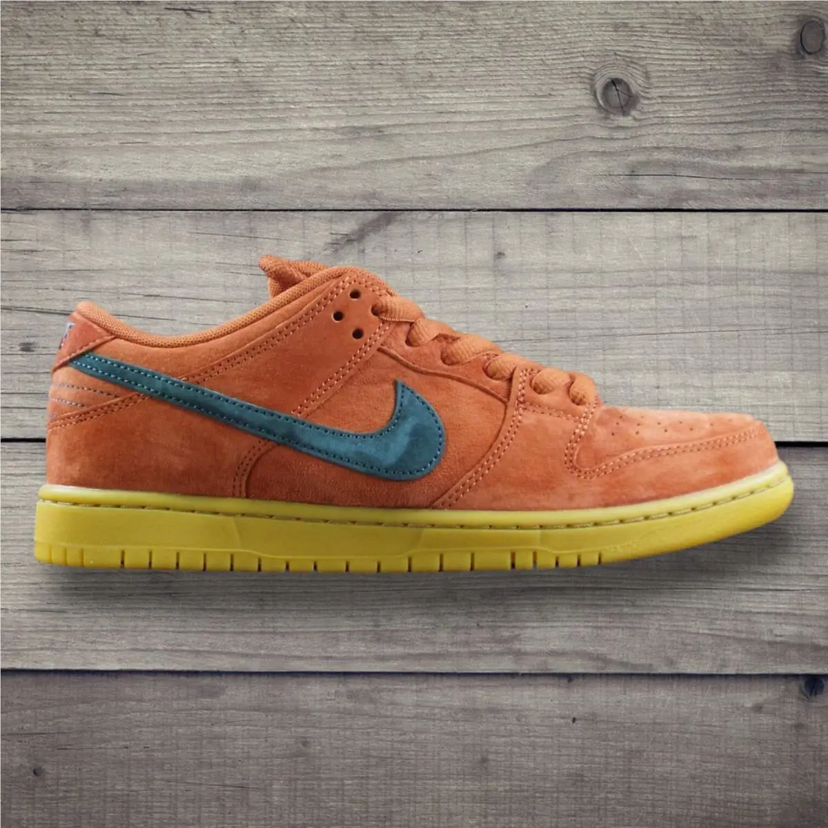 Nike shoes - Nike SB Dunk - Dunk - HF3704-800 - Burnt Sunrise/Vintage Green-Gum Light Brown 0