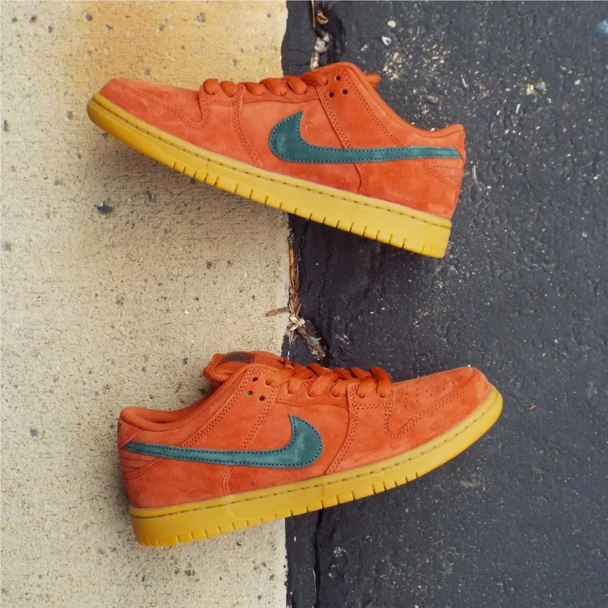 Nike shoes - Nike SB Dunk - Dunk - HF3704-800 - Burnt Sunrise/Vintage Green-Gum Light Brown 3