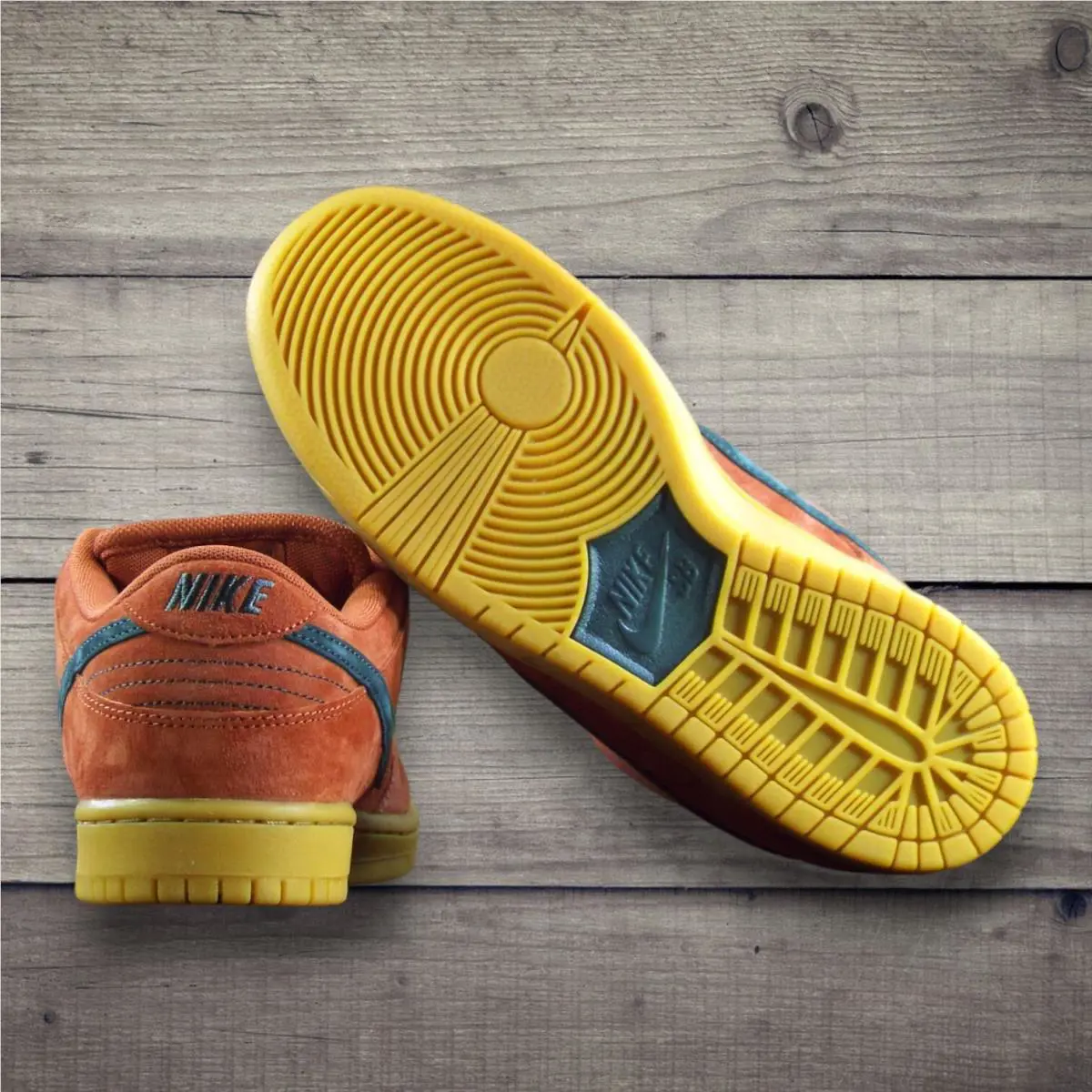 Nike shoes - Nike SB Dunk - Dunk - HF3704-800 - Burnt Sunrise/Vintage Green-Gum Light Brown 6