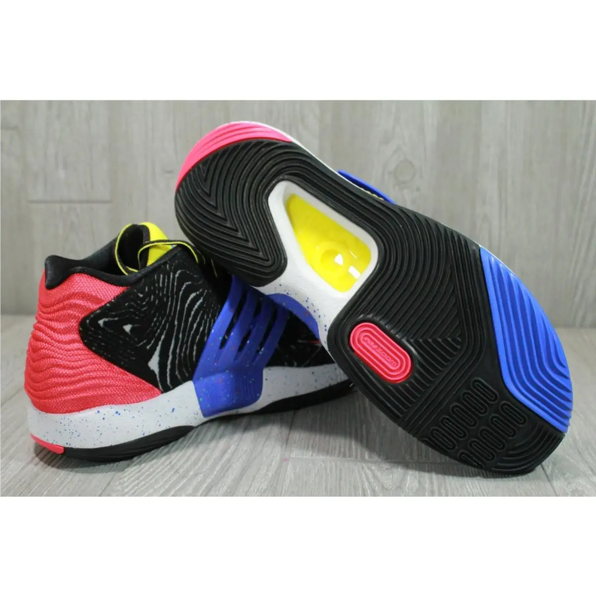 Nike shoes - Multicolor 10