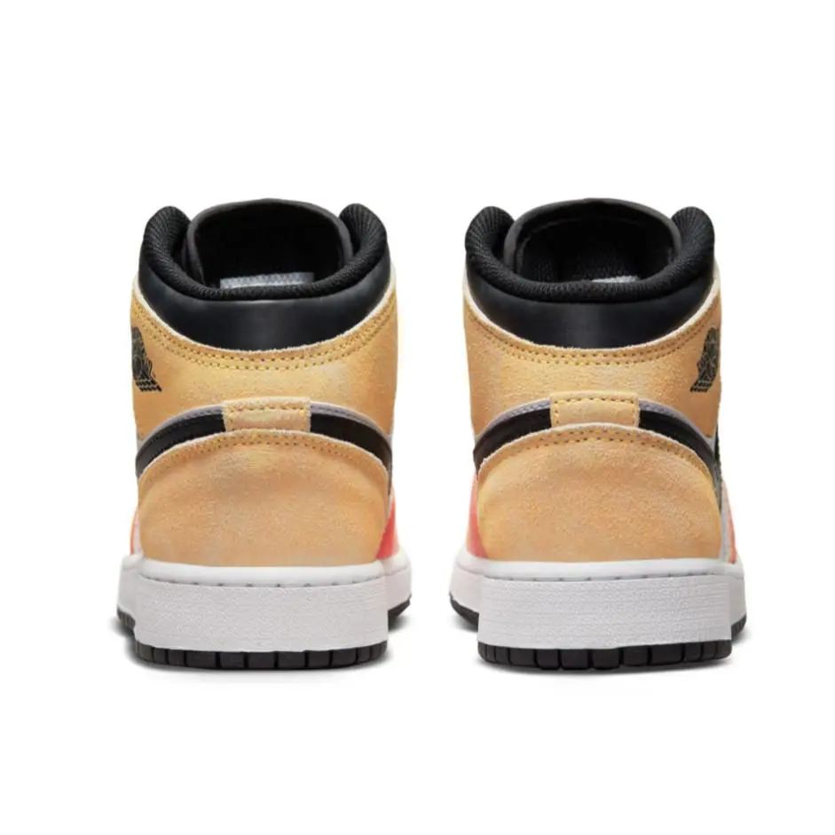 Nike shoes - Magic Ember/White/Black 5