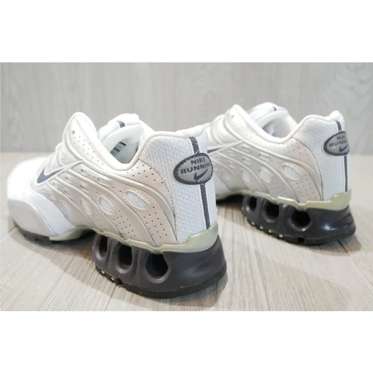 Nike shoes - Silver 3