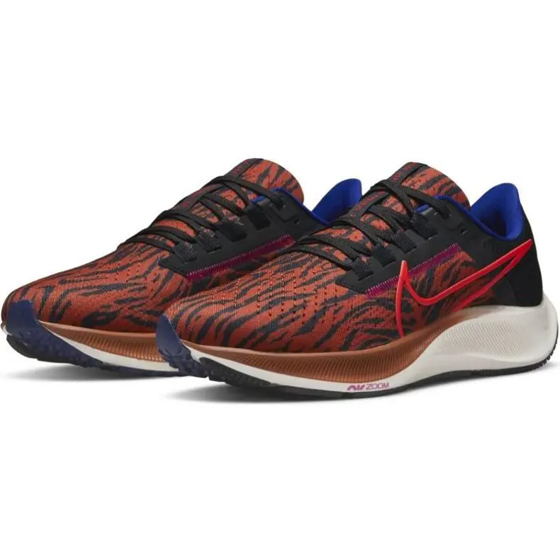 Nike shoes - Burnt Sunrise, Habanero Red 1