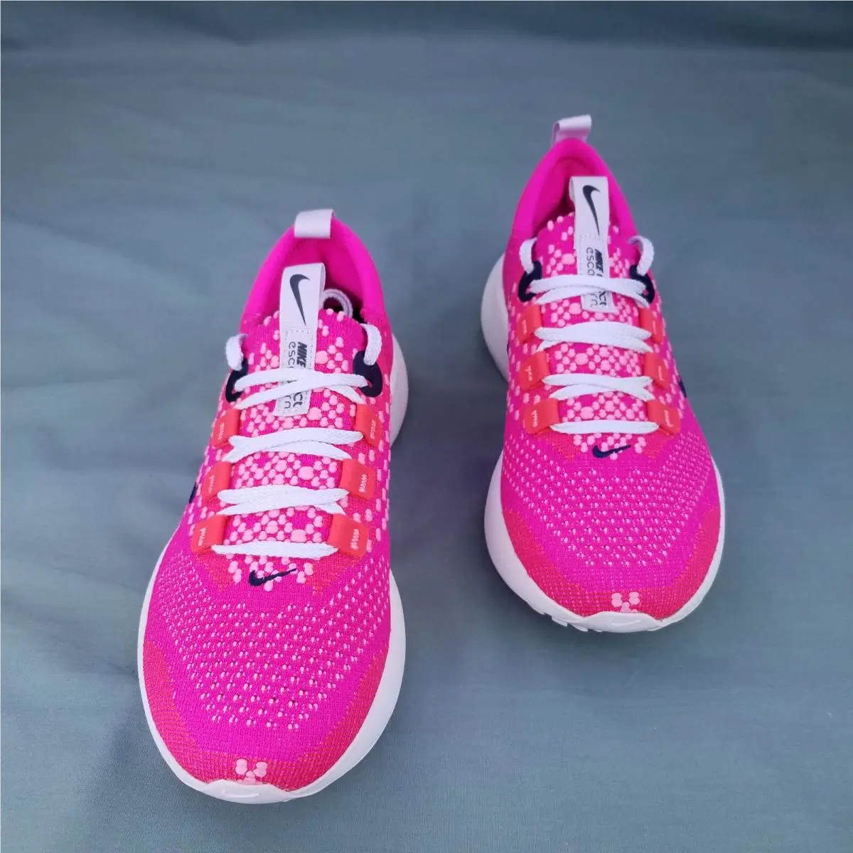 Nike shoes - Nike Escape Run Flyknit - Escape Run Flyknit - DC4269 600 - Pink 2