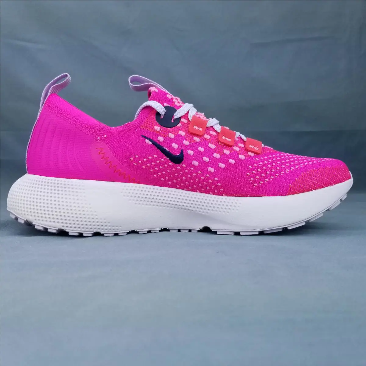 Nike shoes - Nike Escape Run Flyknit - Escape Run Flyknit - DC4269 600 - Pink 8