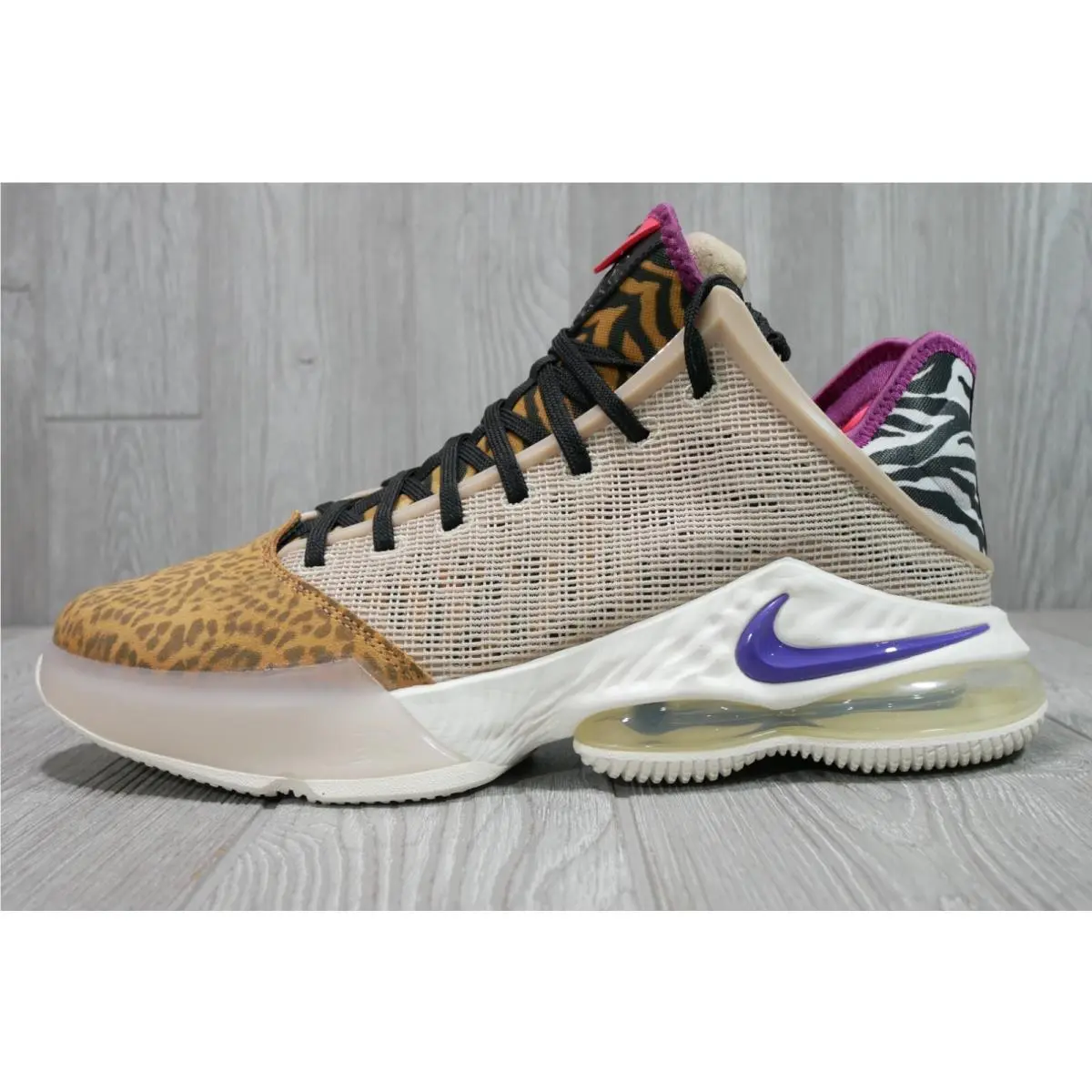 Nike shoes - DM1058200 - DM1058-200 - Brown 5