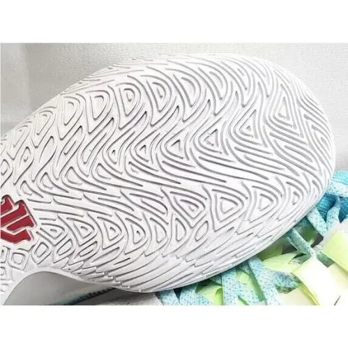 Nike shoes - White 1