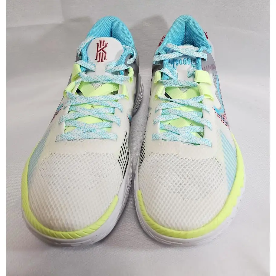Nike shoes - White 3