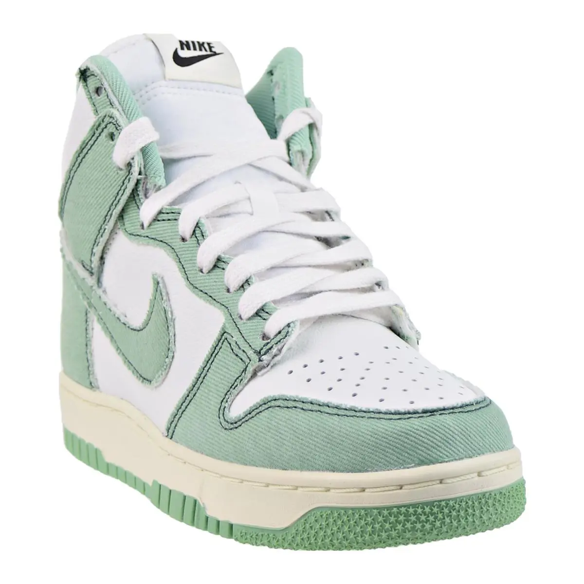 Nike shoes - Enamel Green 0