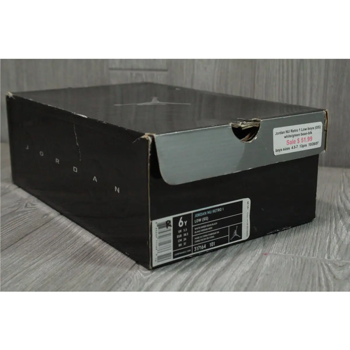 Nike shoes - White 12