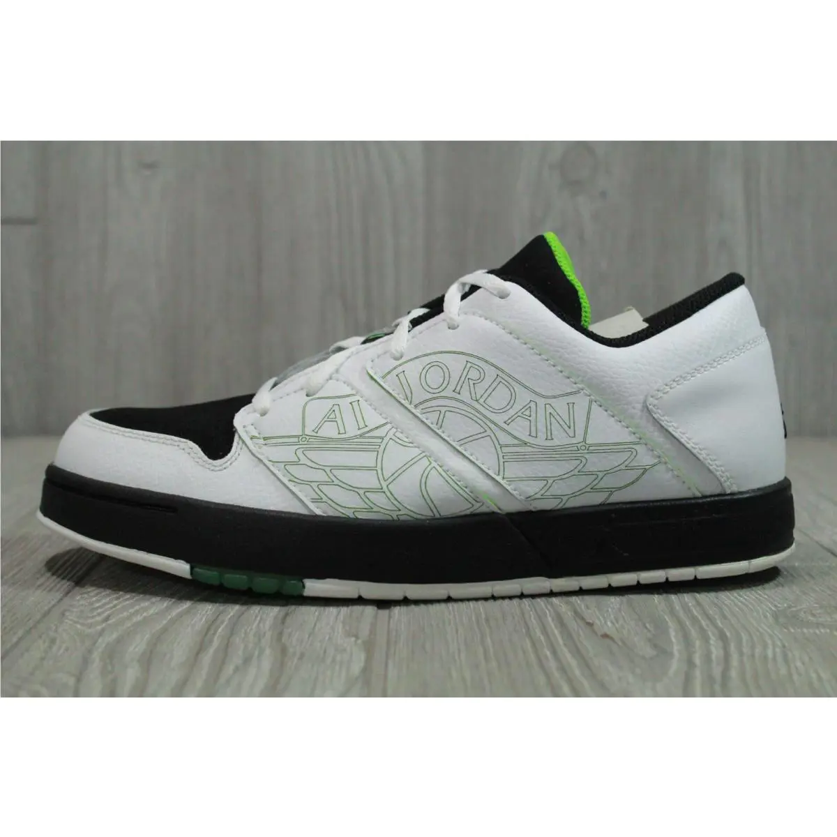 Nike shoes - White 6