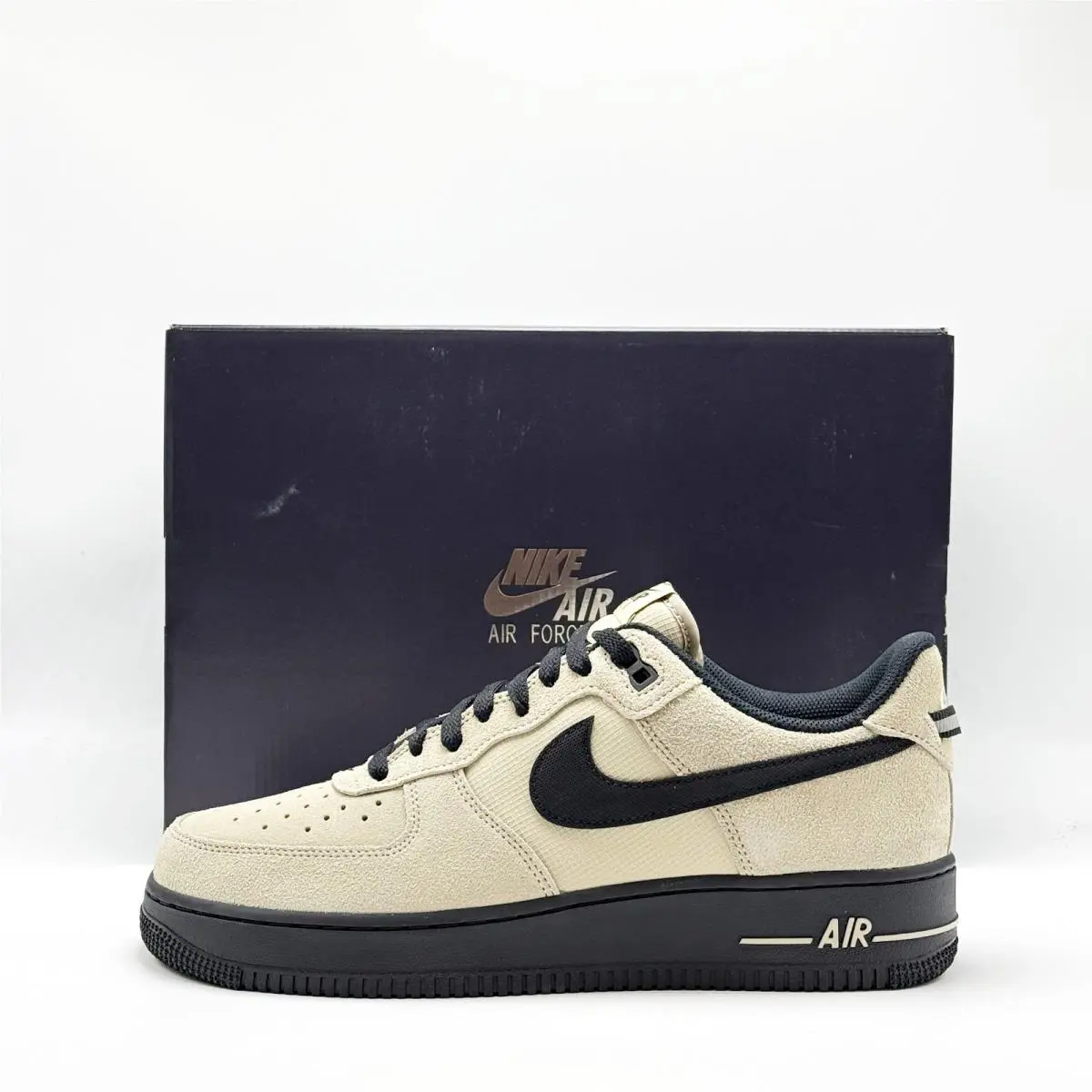 Men Nike Air Force 1 Low `07 LV 8 Desert Khaki / Black HV6526-200