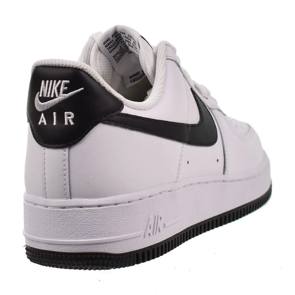 Nike shoes - White/Black/White 1